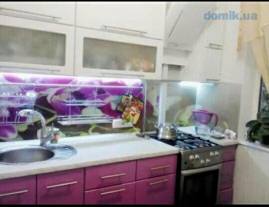 Apartment Isida Hotel: Near Zhuliany Airport And Beresteiska Metro