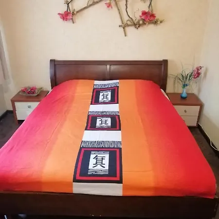 Лепсе, 83д. Аеропорт Жуляны. Шалимова. Шулимова. Исида. ISIDA. метро Берестейская, Шулявская. Американское Посольство Киев Экстерьер фото
